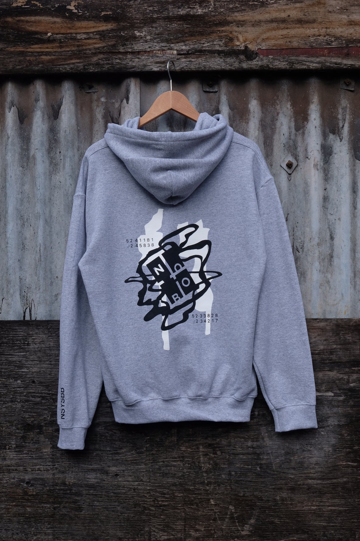 NB Point Of Refrence / Hoodie